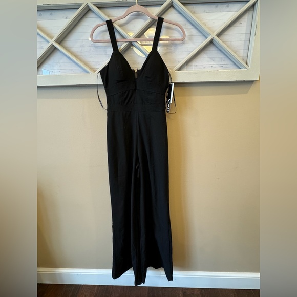 XOXO Jumpsuit‎ Romper Womens 5/6 Black Sleeveless Pant NWT - Picture 1 of 13